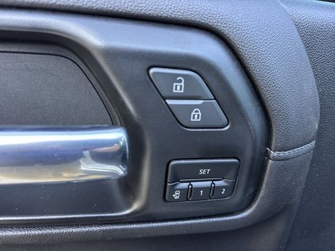 Used 2022 Chevrolet Silverado 3500 High Country w/ Safety Package II image 27