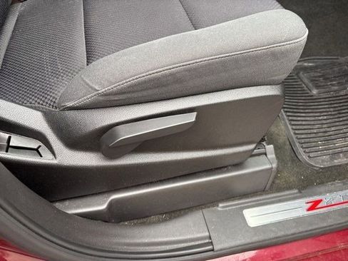 Used 2014 Chevrolet Silverado 1500 LT w/ LT Convenience Package image 37