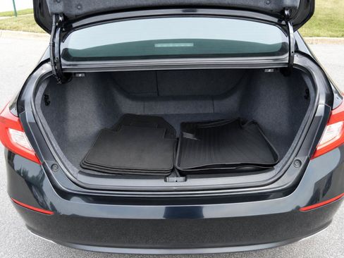 Used 2021 Honda Accord Sport Special Edition image 15