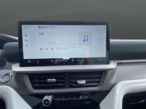New 2026 Ford Explorer Platinum AWD/4WD image 15