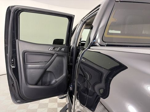 Used 2023 Ford Ranger Lariat w/ Tremor Off-Road Package image 12