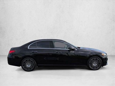Used 2023 Mercedes-Benz C 300 Sedan image 4