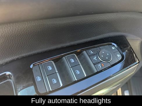 Used 2025 Nissan Pathfinder Platinum w/ Cargo Package FWD image 15