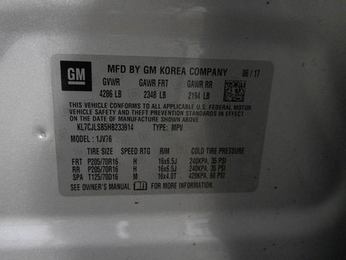 Used 2017 Chevrolet Trax LT w/ LT Convenience Package image 32