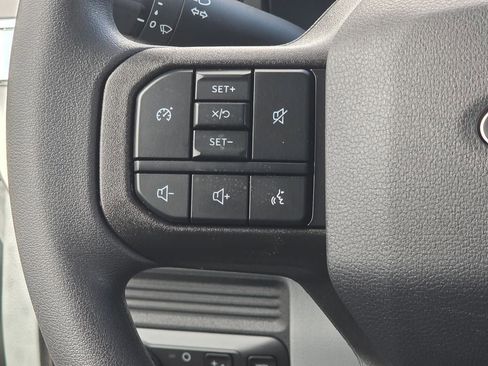 New 2026 Ford F250 XLT w/ XLT Premium Package AWD/4WD image 17