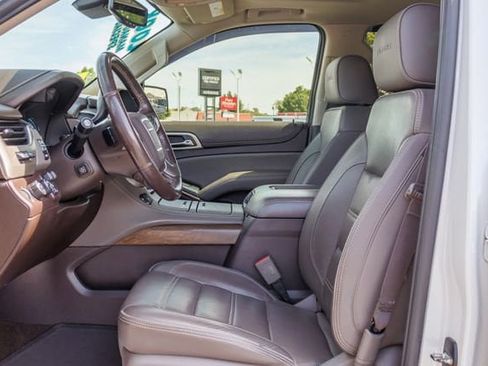 Used 2018 GMC Yukon Denali w/ Open Road Package AWD/4WD image 6