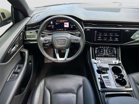 Used 2021 Audi Q8 Premium Plus w/ Premium Plus Package AWD/4WD image 28