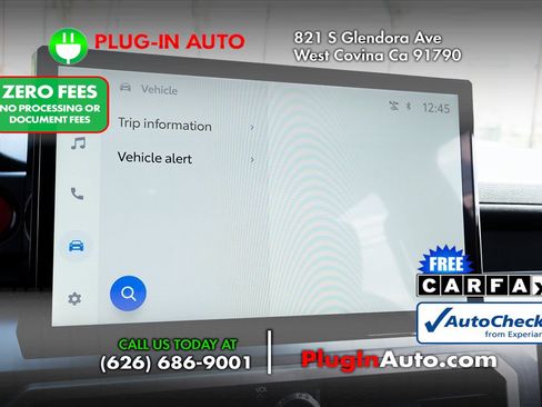 Used 2024 Toyota Tacoma TRD Off-Road AWD/4WD image 25