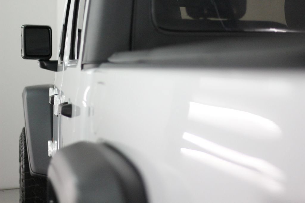 Used 2021 Jeep Gladiator Mojave w/ LED Lighting Group AWD/4WD image 57