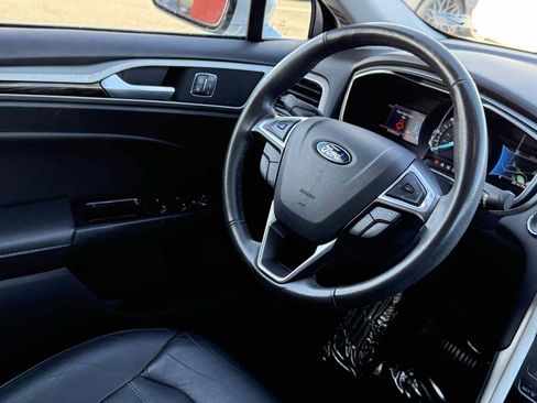 Used 2015 Ford Fusion Energi SE FWD image 64