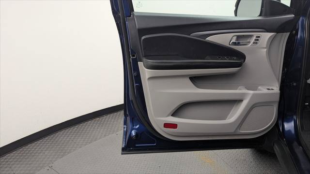 Used 2023 Honda Ridgeline RTL image 13
