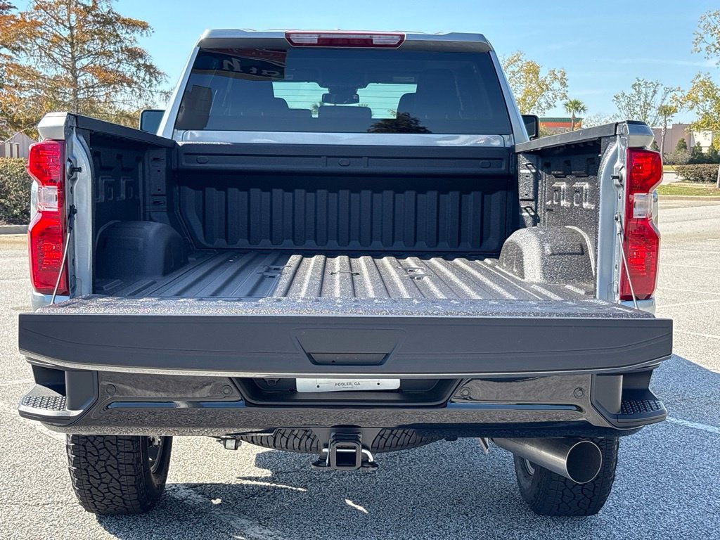 New 2026 Chevrolet Silverado 2500 Custom w/ Custom Value Package AWD/4WD image 7