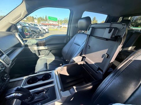 Used 2019 Ford F150 Lariat w/ Max Trailer Tow Package AWD/4WD image 34