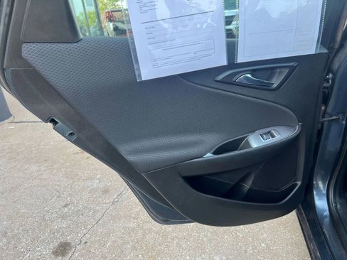 Used 2020 Chevrolet Malibu LS image 14