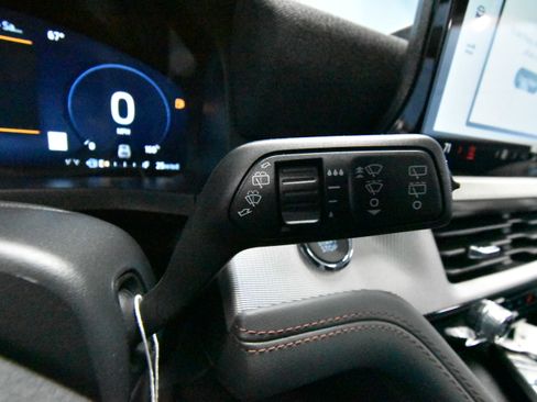 New 2026 Ford Explorer Active w/ Active Comfort Package image 11