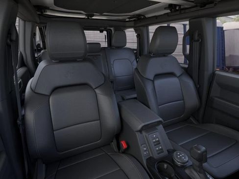 New 2026 Ford Bronco Badlands AWD/4WD image 10