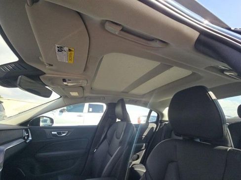 Used 2024 Volvo S60 B5 Core image 13