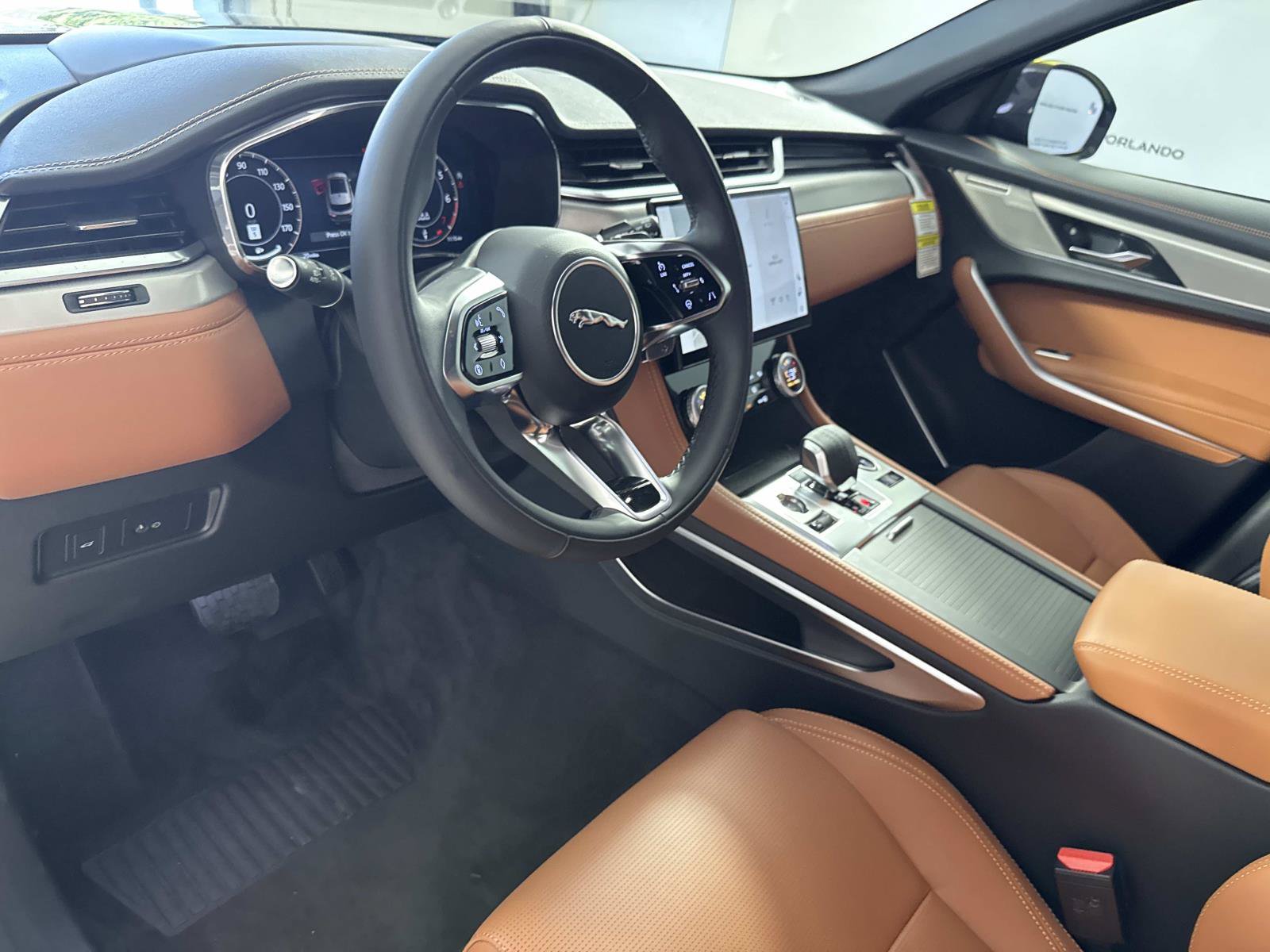 New 2026 Jaguar F-PACE R-Dynamic S AWD/4WD image 22