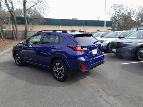 Used 2024 Subaru Crosstrek 2.0i Premium image 5