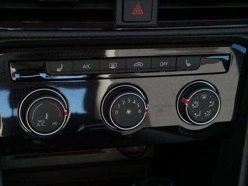 Certified 2025 Volkswagen Taos S image 23