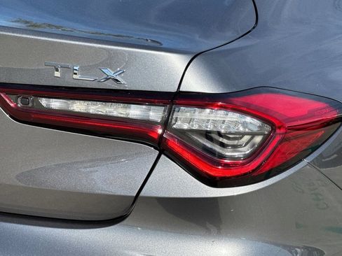 Certified 2025 Acura TLX w/ Technology Package image 36