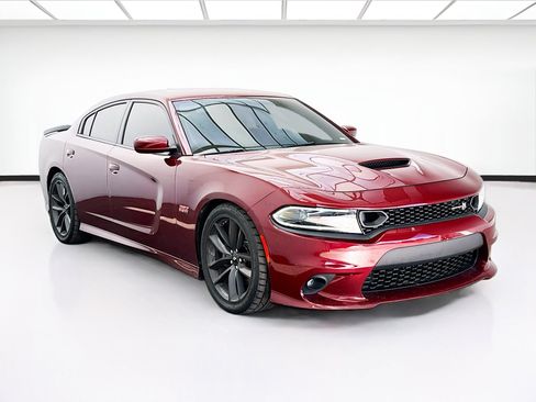 Used 2019 Dodge Charger Scat Pack RWD image 3