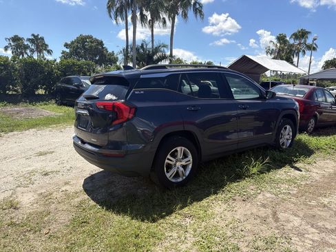 Used 2019 GMC Terrain SLE w/ Driver Convenience Package AWD/4WD image 5