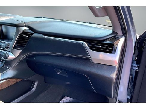 Used 2016 Chevrolet Suburban LT AWD/4WD image 23
