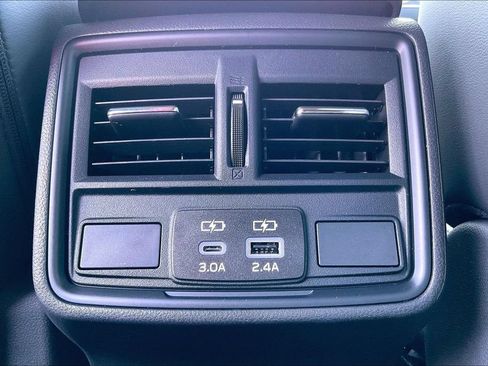 Certified 2026 Subaru Forester Premium AWD/4WD image 40