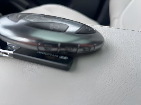 Used 2025 Hyundai Tucson Limited image 34