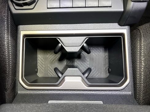 Used 2025 Toyota 4Runner SR5 image 34