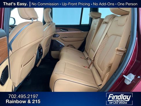 Used 2025 Jeep Grand Cherokee Summit w/ Luxury Tech Group V image 30