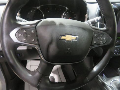 Used 2018 Chevrolet Traverse Premier AWD/4WD image 15