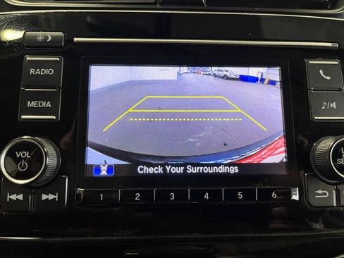 Used 2019 Honda CR-V LX image 27