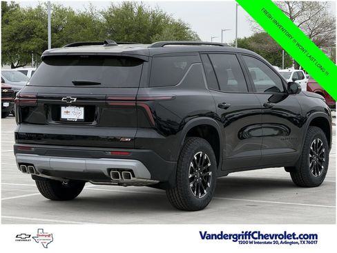 New 2026 Chevrolet Traverse Z71 w/ Enhanced Driving Package AWD/4WD image 4