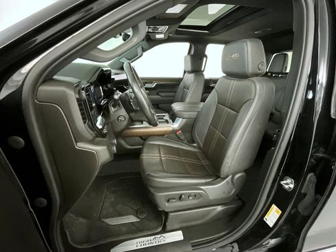 Certified 2024 Chevrolet Silverado 1500 High Country image 10