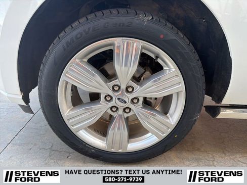 Used 2023 Ford Expedition Max Platinum AWD/4WD image 11