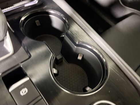 Used 2024 Nissan Rogue SL image 15