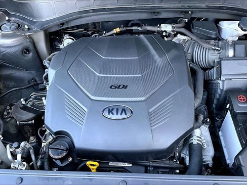 Used 2020 Kia Telluride S w/ S 8 Passenger Seating Package FWD image 33