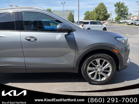 Used 2022 Buick Encore GX Essence w/ Experience Buick Package AWD/4WD image 6