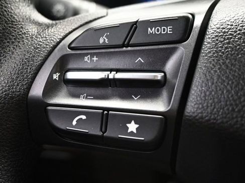 Used 2022 Hyundai Kona SEL w/ Cargo Package FWD image 19