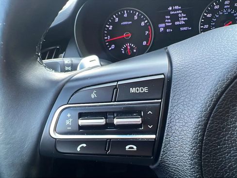 Used 2018 Kia Stinger RWD image 24