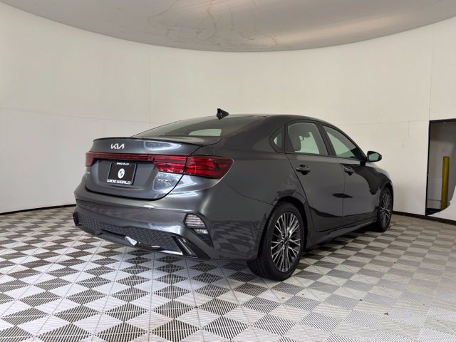 Used 2022 Kia Forte GT-Line w/ GT-Line Technology Package FWD image 7