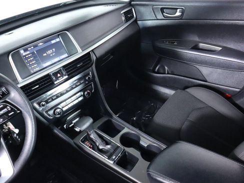 Used 2019 Kia Optima LX FWD image 32
