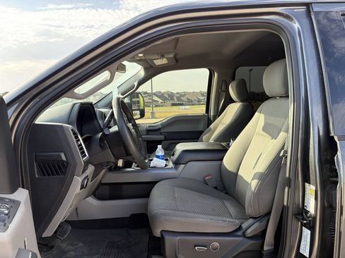 Used 2018 Ford F250 XLT w/ XLT Premium Package AWD/4WD image 8