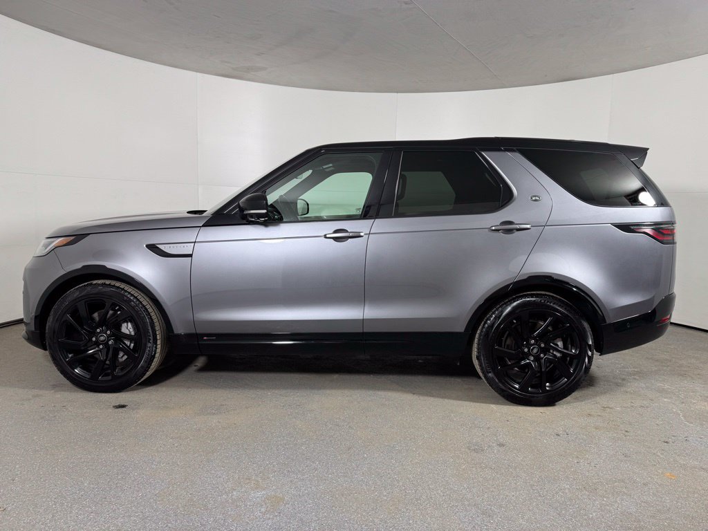 Used 2021 Land Rover Discovery S R-Dynamic AWD/4WD image 10