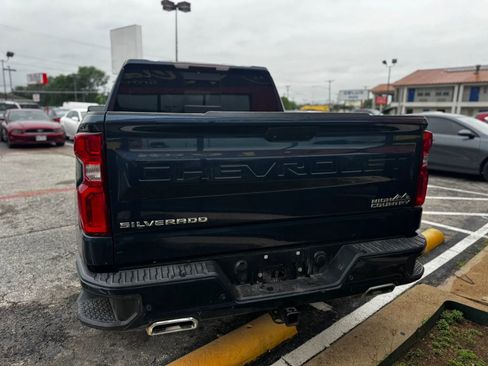 Used 2021 Chevrolet Silverado 1500 High Country w/ Z71 Off-Road Package AWD/4WD image 6