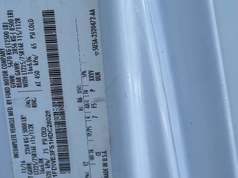 Used 2017 Ford E-350 and Econoline 350 Super Duty w/ Power Windows & Locks Group image 26