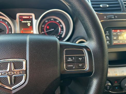 Used 2018 Dodge Journey SE w/ Blacktop Package image 22