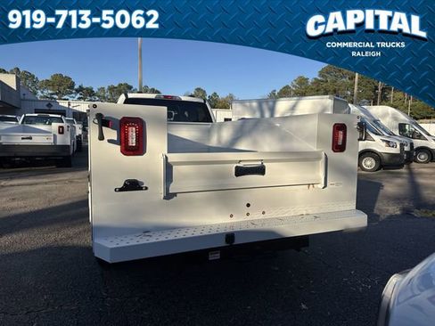 New 2026 Ford F350 XL w/ XL Chrome Package image 7